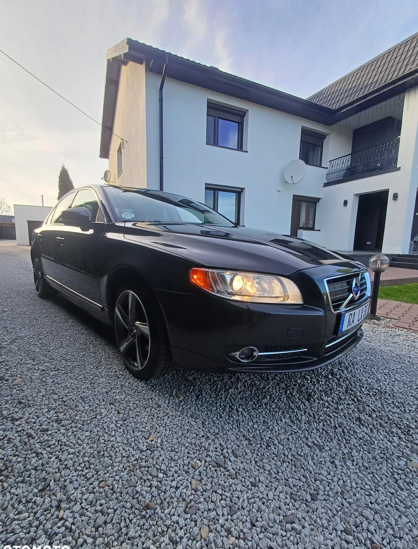 Volvo S80 cena 39900 przebieg: 217000, rok produkcji 2011 z Pilzno małe 301